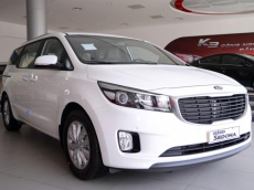 Thuê xe 7 chỗ Kia Sedona